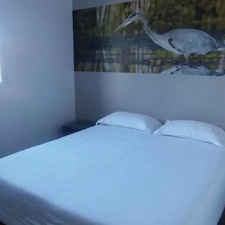La Peniche Hotell Pierrefitte-sur-Loire